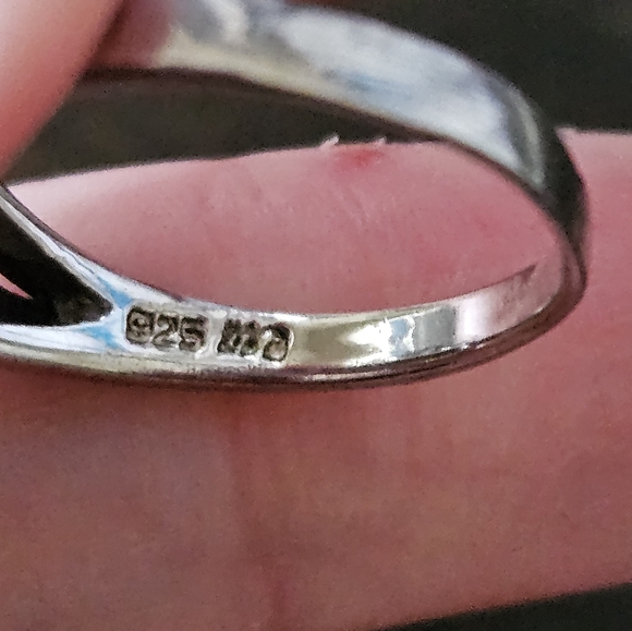 Vintage Pink Mother of Pearl Sterling Silver Ring - Picture 3 of 5